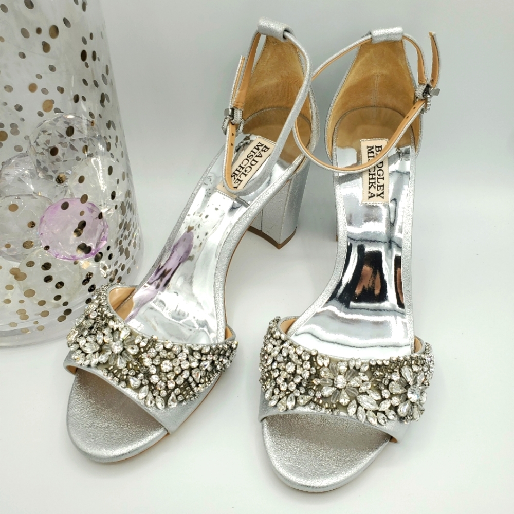 Badgley Mischka Hines heels, Silver NWOB